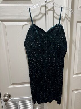 Velvet Spaghetti-Strap Mini Dress in Dark Green